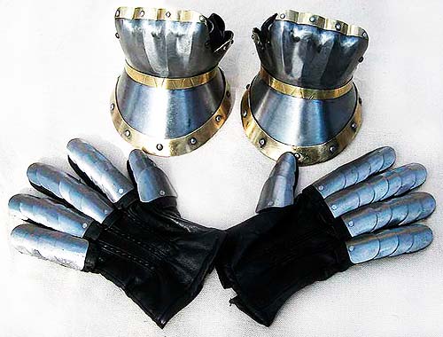 перчатки часть брони рыцаря